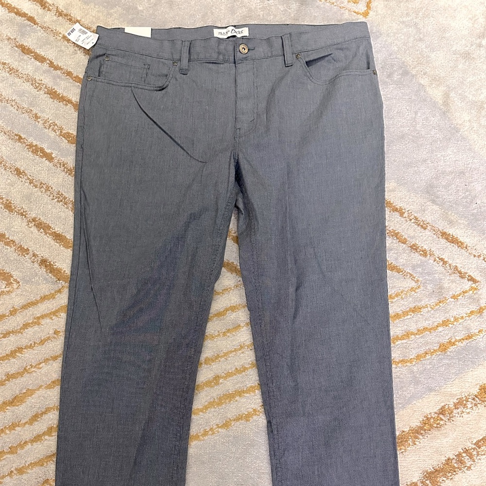 Jos A Bank 40x30 Tailored Fit Chinos Brand New